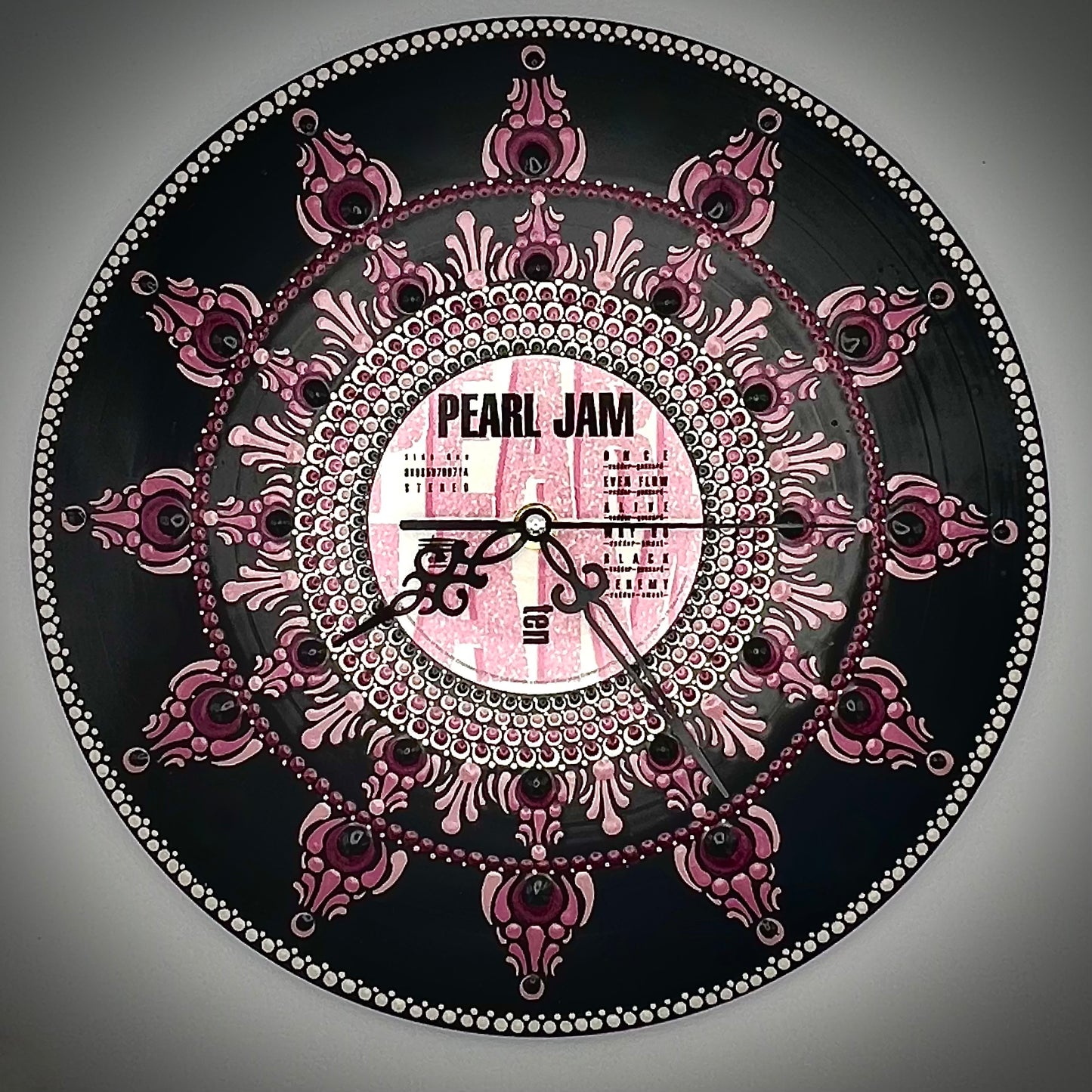 Pearl Jam "Ten" 12 inch Single Vinyl Mandala Clock, RE