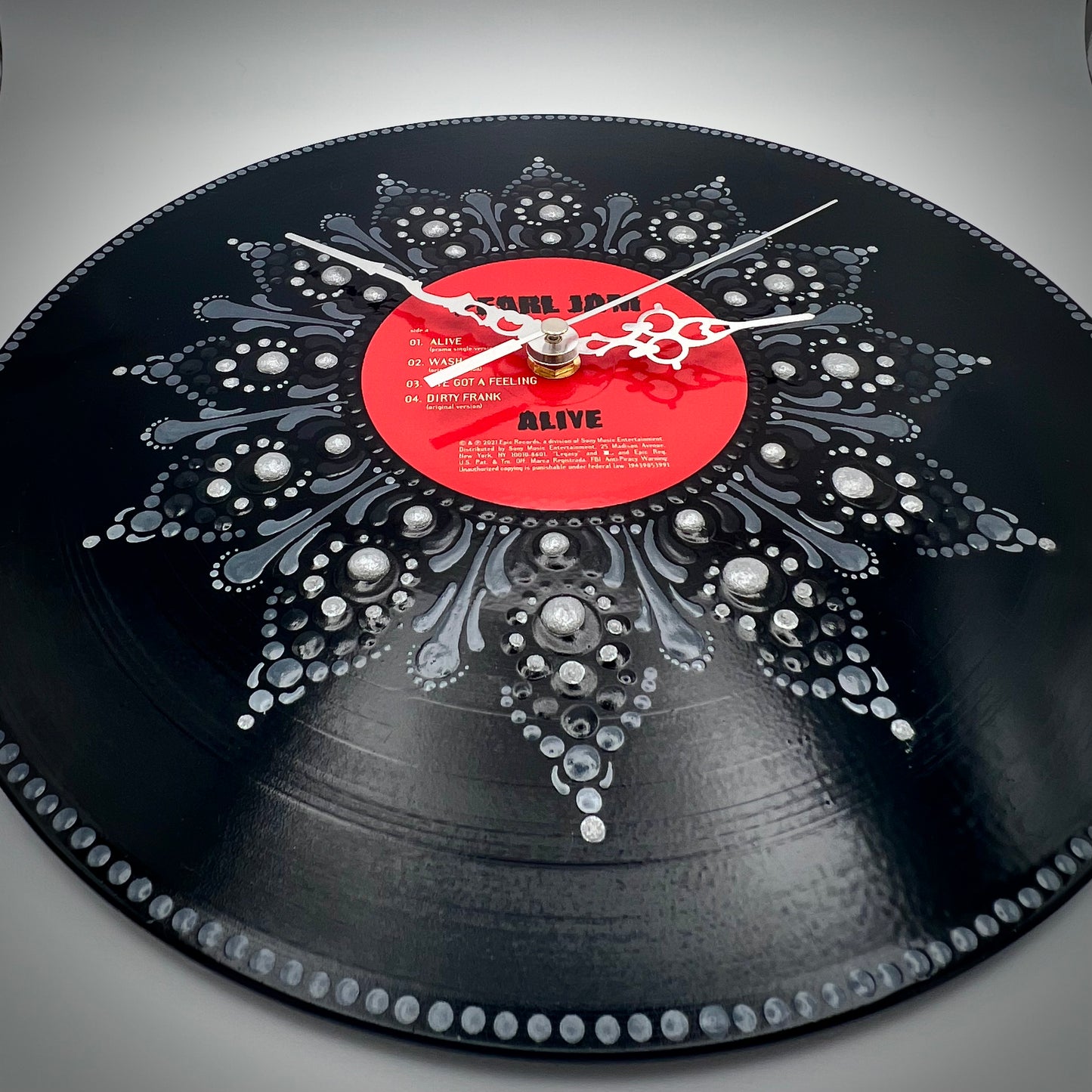 Pearl Jam "Alive" 12 inch Single Vinyl Mandala Clock