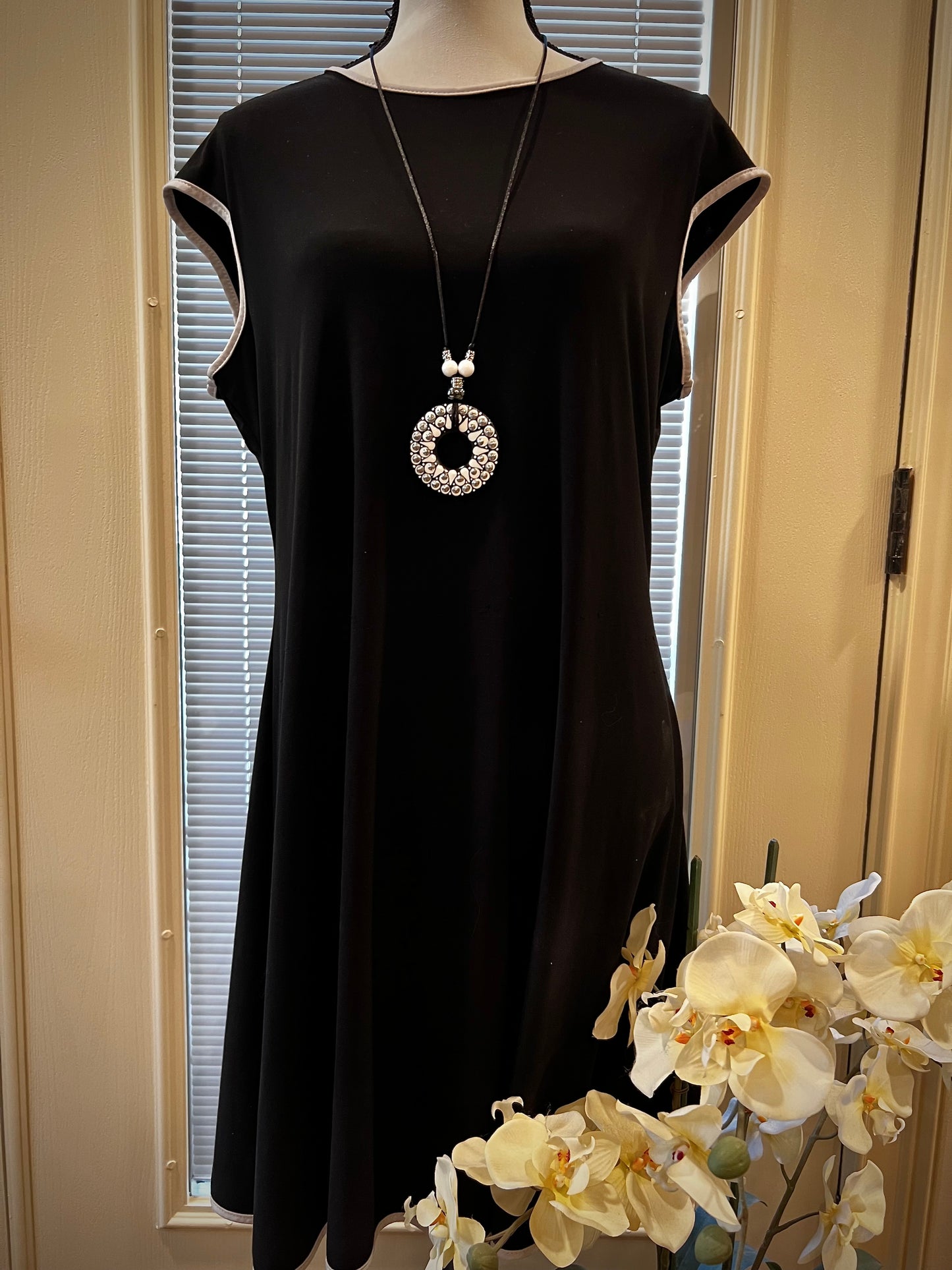 Custom Mandala Necklace: Monochrome