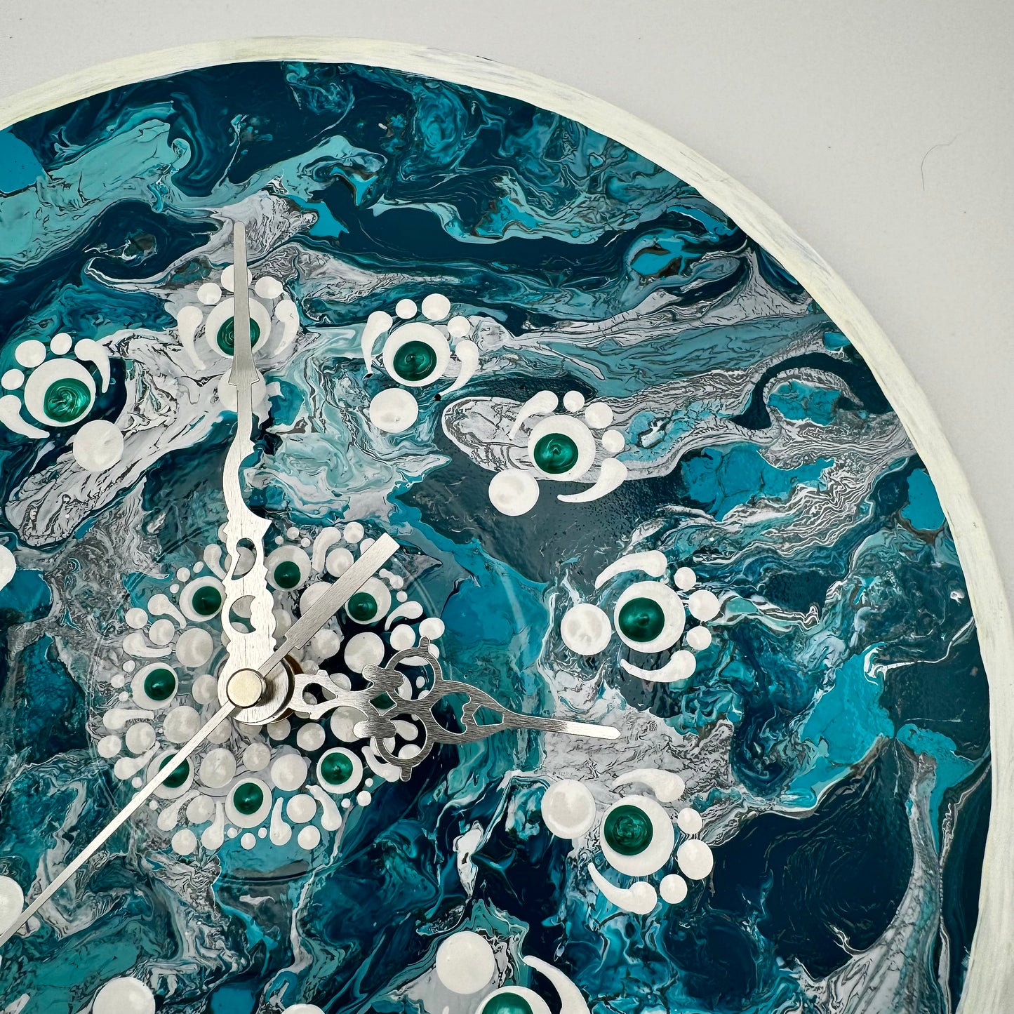 Paint Pouring Vinyl Record Clocks; Teal and Turquoise