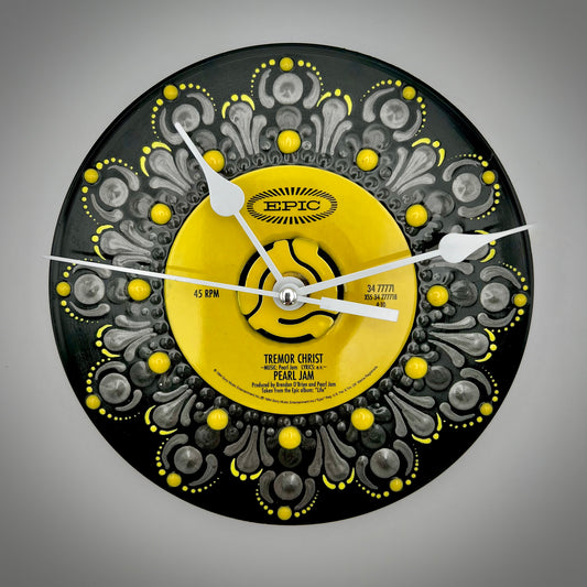 Pearl Jam "Tremor Christ" Vintage 45 Record Clock