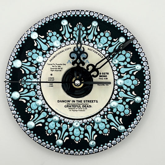 Grateful Dead's "Dancing in the Streets" Vintage 45 Record Clock