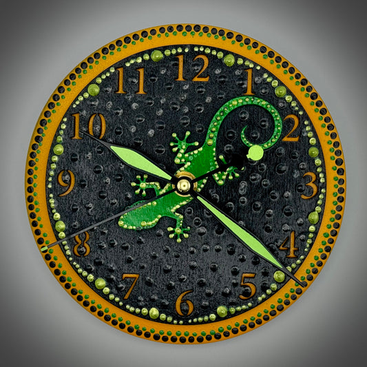 Art Clock on 45 Vinyl Record, Emerald Green with Raised Gecko & Wood Inlay