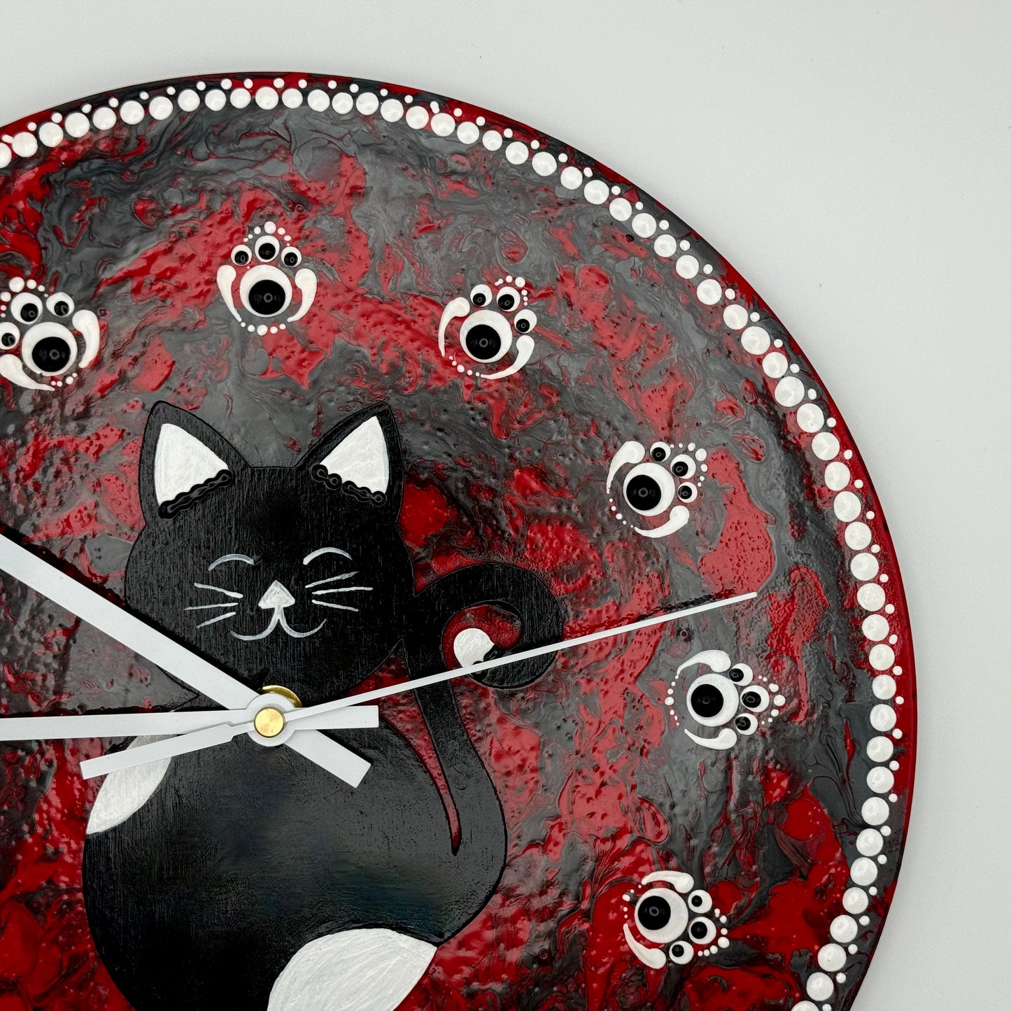 Album Record Vinyl Clocks; Paint Pouring Black and White Wooden Cat